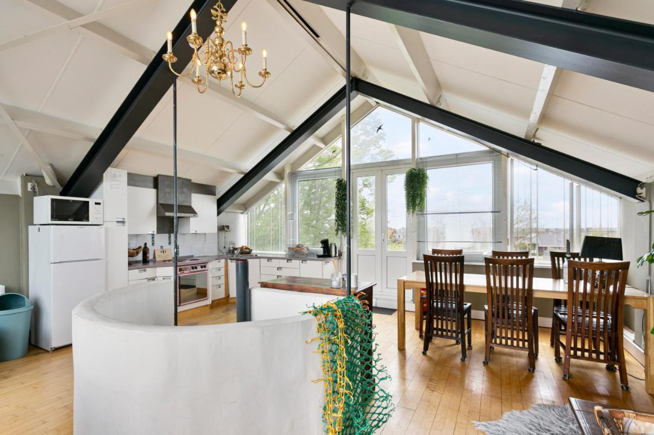 Mooi Huis Met Zeezicht Aan Strand Bed En Breakfast Yerseke Exteriör bild